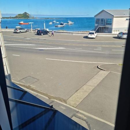 Modern & Cosy Studio Unit On Island Bay Beachfront Wellington Bagian luar foto