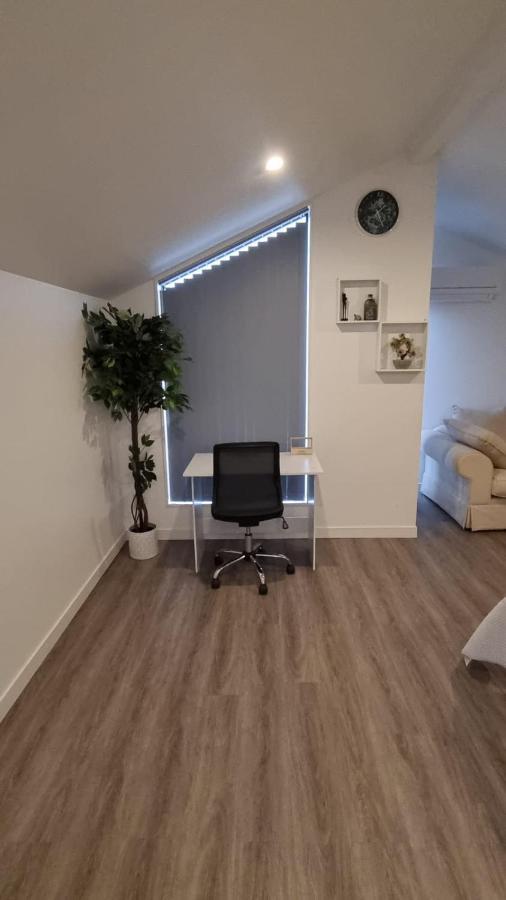 Modern & Cosy Studio Unit On Island Bay Beachfront Wellington Bagian luar foto