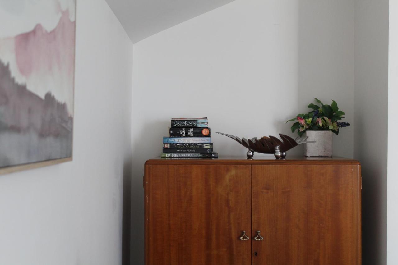 Modern & Cosy Studio Unit On Island Bay Beachfront Wellington Bagian luar foto